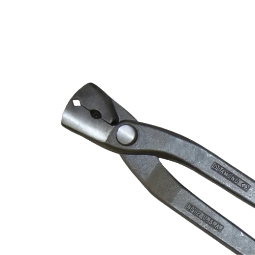 Diamond Crease Nail Puller